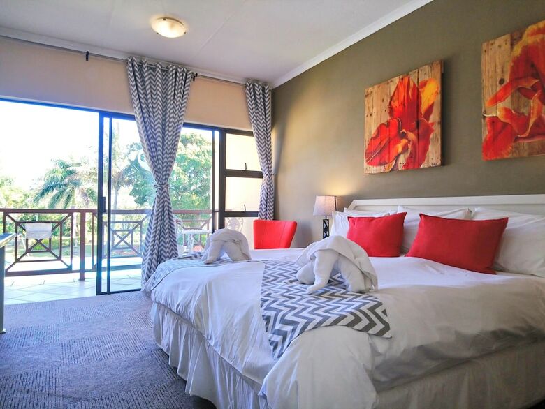 Elephant Lake Hotel