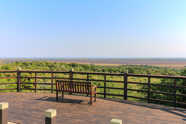 Elephant Lake Hotel