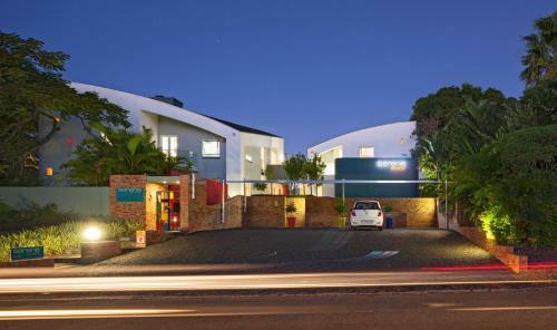 Hostal Serene-estate Boutique Guesthouse