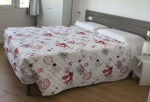 Hostal Four Rooms Light