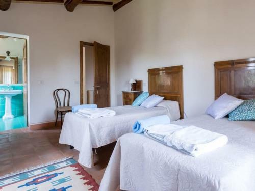 Palazzone Villa Sleeps 10 Pool Wifi
