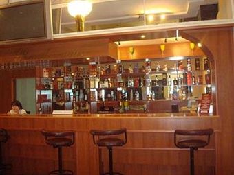 Le Grande Plaza Hotel
