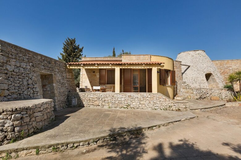 Villa Masseria Colosso