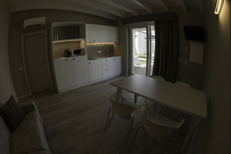 Aurora Aparthotel