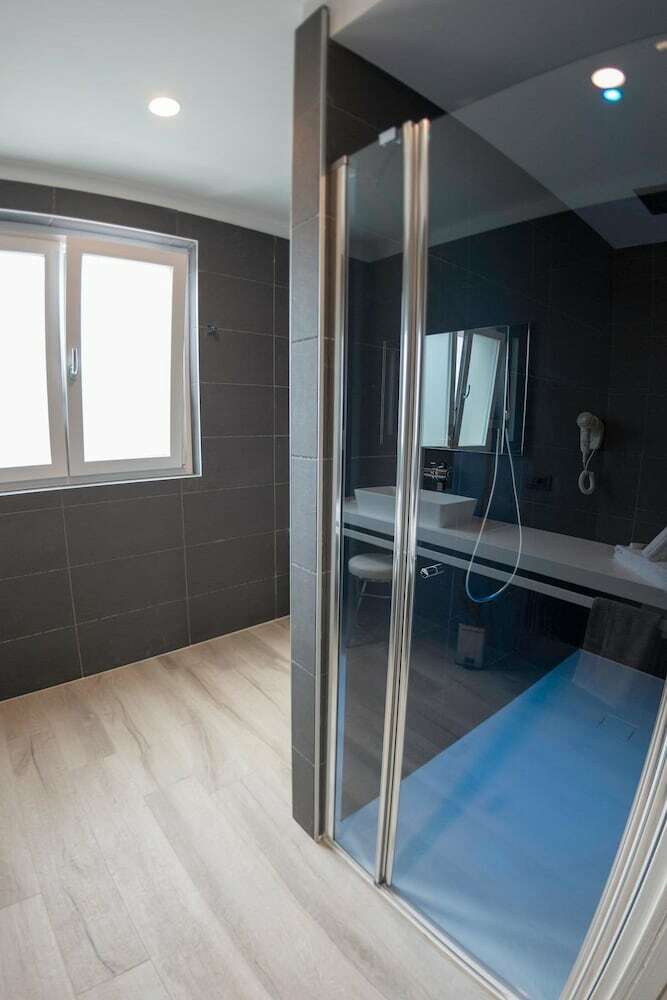 Aurora Aparthotel