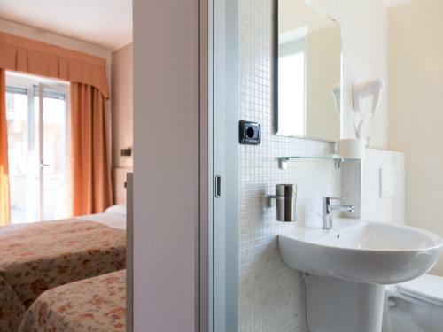 Hotel Saint Tropez - Pineto