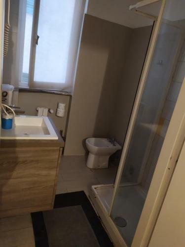 Hostal Pisa Central Station Apartment