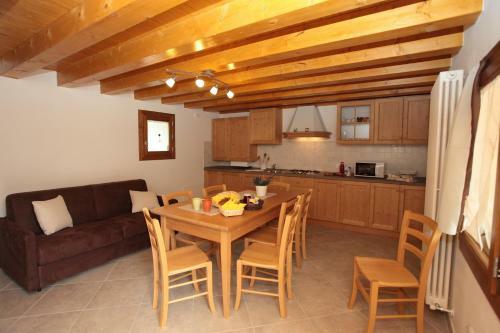Apartamento Albergo Diffuso Polcenigo Casa Blas