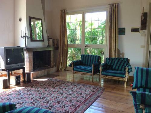 Aphrodite Holiday Home