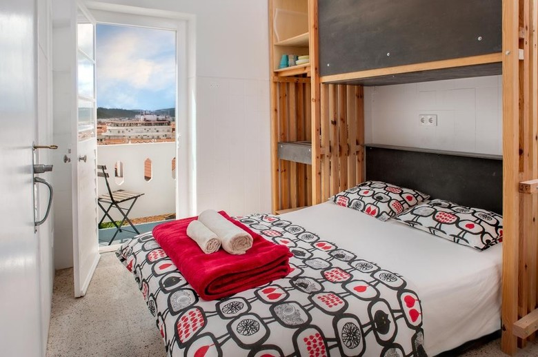 Nazar� Hostel