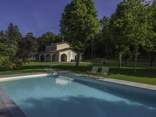 Poppi Villa Sleeps 12 Pool Wifi