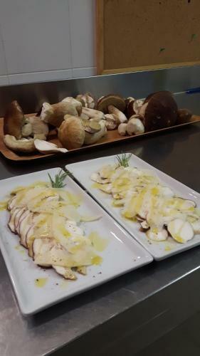 Hostal Trattoria Bar Pace