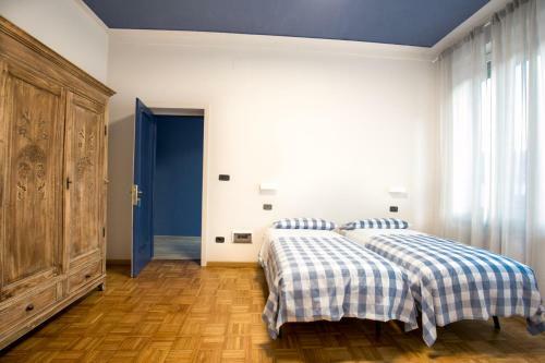 Hostal Boulevard 900