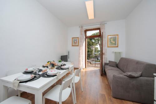Apartamento Residenza Rocca Del Lago