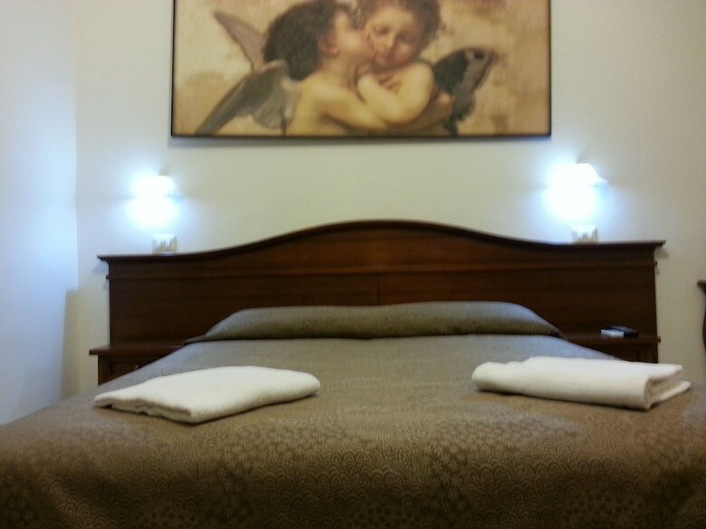 Hostal Guesthouse Alex II