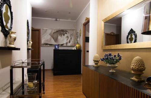 Hostal B&B Rosmini