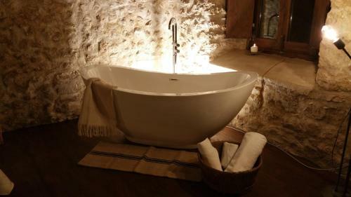 Hostal Charme In Perillis