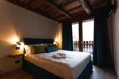 Hostal Granuit Room & Breakfast