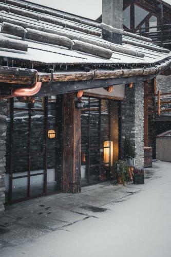 Hostal Granuit Room & Breakfast