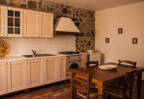 Torre Alfina Villa Sleeps 8 Pool Wifi