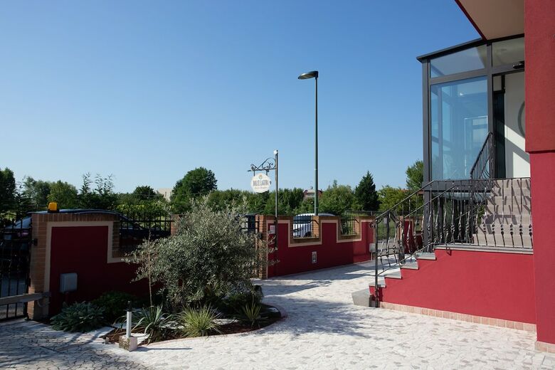 Hostal Dolce Laguna