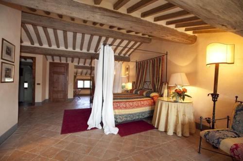 Venturina Villa Sleeps 20 Pool Air Con Wifi