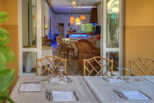 Hotel Arabesque