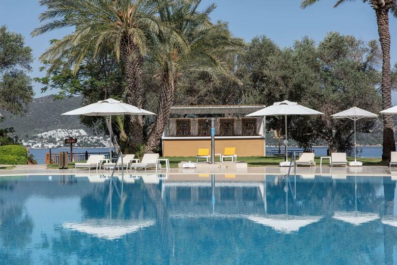 Hotel Doubletree By Hilton Bodrum Isil Club Resort