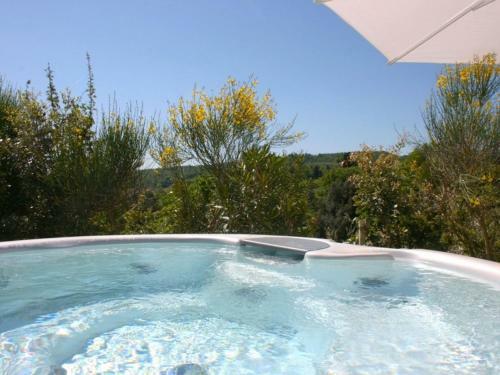Cervognano Montenero Villa Sleeps 2 Pool Air Con