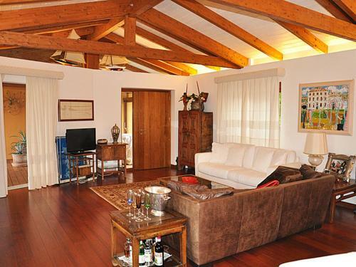 Marina De Lu Imposta Villa Sleeps 8 Pool Air Con