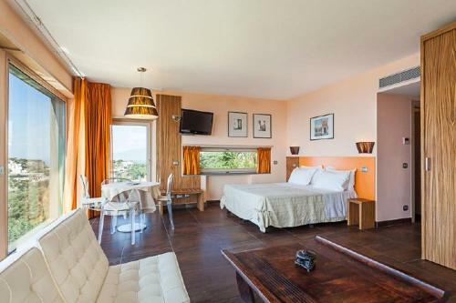 Pontone A Marciano Villa Sleeps 24 Air Con