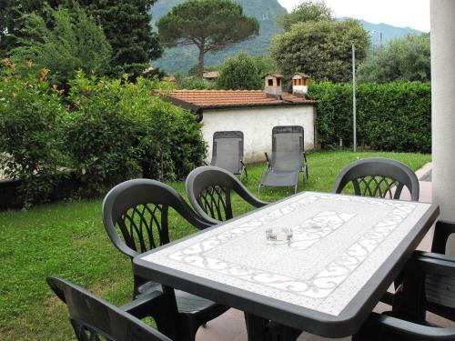 Locazione Turistica Residence Gamma (dgo253)