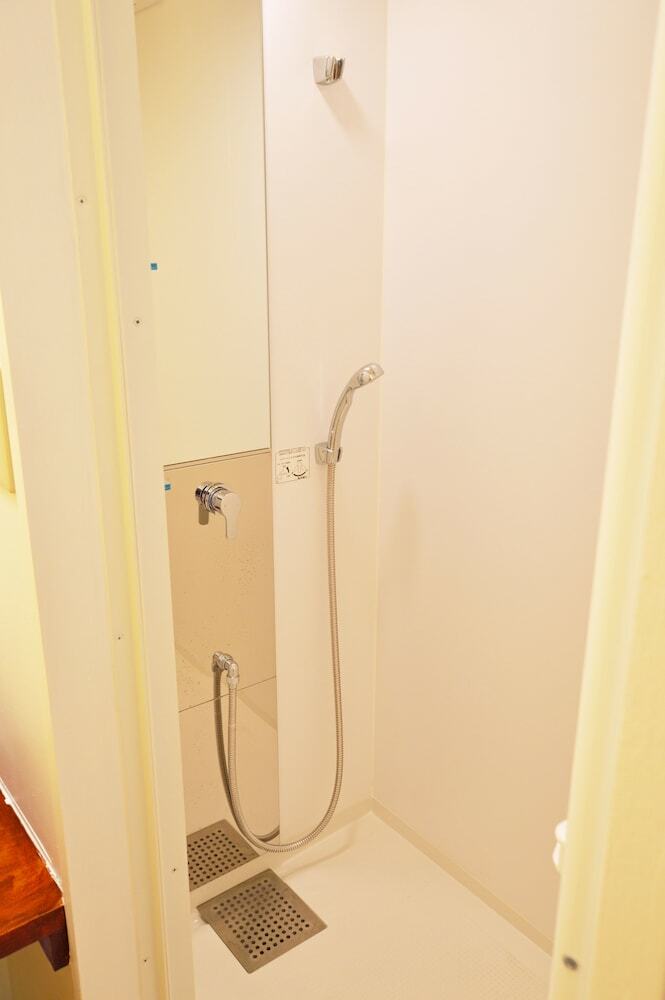 Hostal Douce