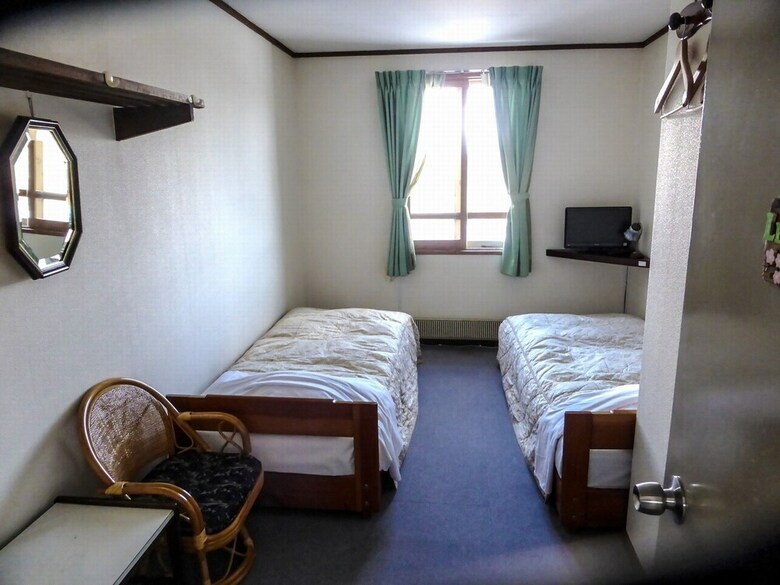 Hostal Kurumayama Kogen Guesthouse Urara