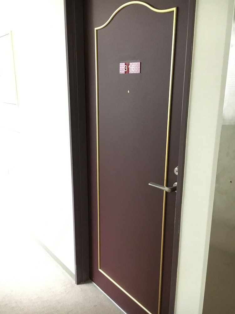 Aoi Business Hotel