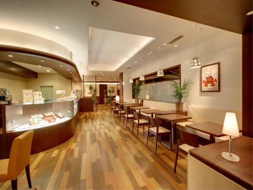 Ako Royal Hotel