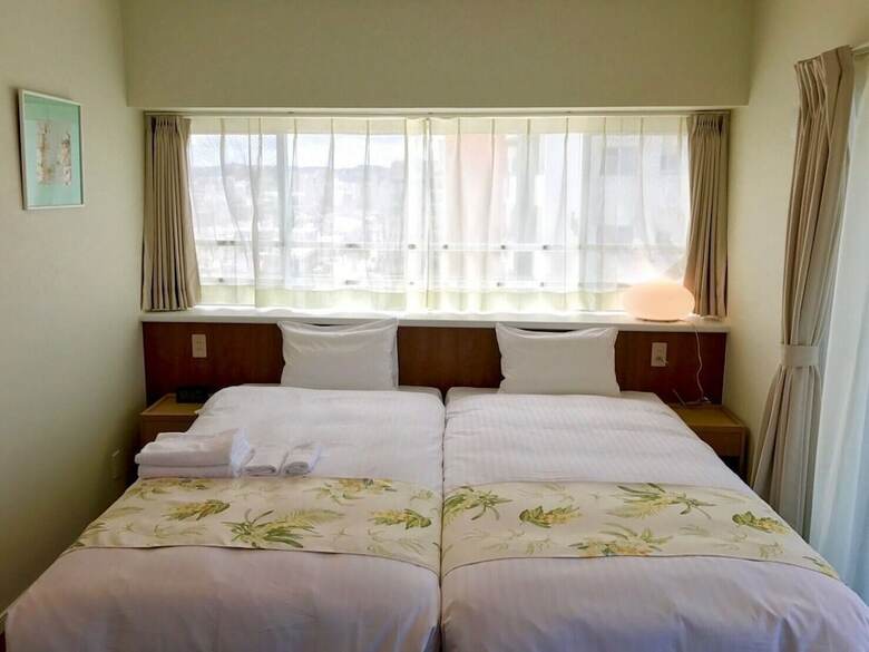 Hotel Seaside Condominium Rana Chatan
