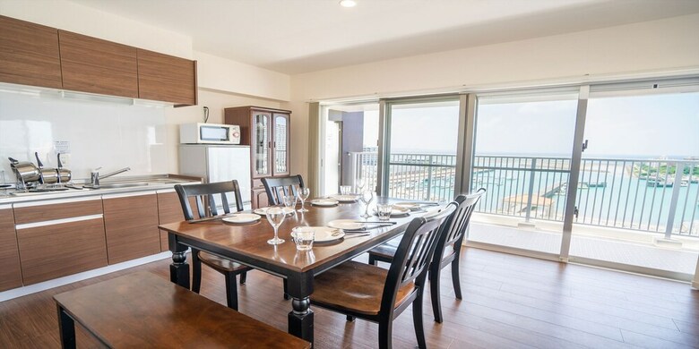 Hotel Seaside Condominium Rana Chatan