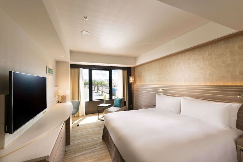 Hotel Doubletree By Hilton Okinawa Chatan Resort