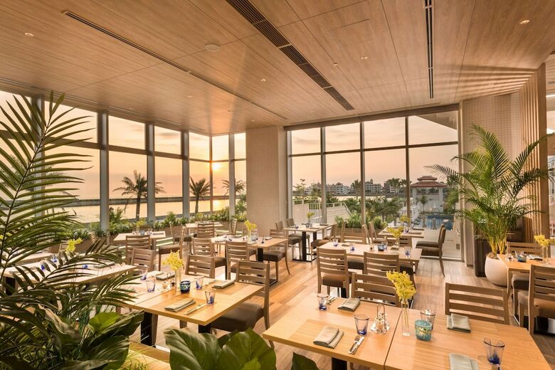 Hotel Doubletree By Hilton Okinawa Chatan Resort