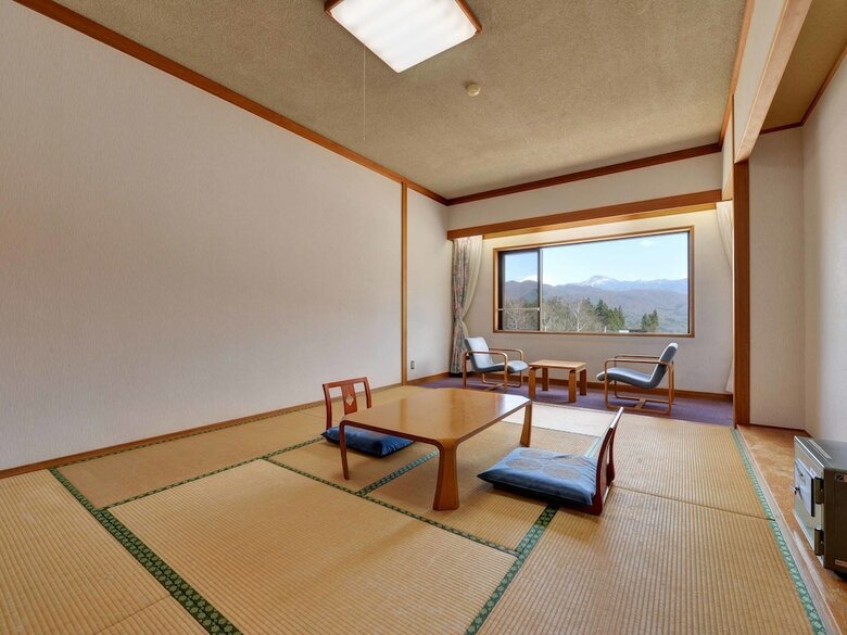 Oze Iwakura Resort Hotel