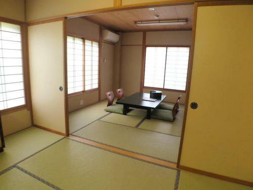 Aiwa No Mori Hotel