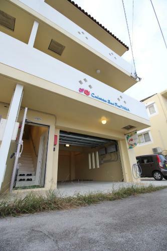 Okinawa Yaka