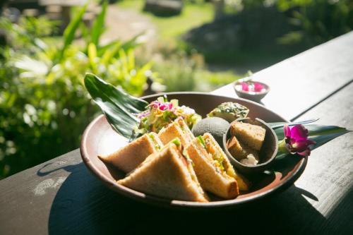 Hostal Keiki Beachhouse & Cafe