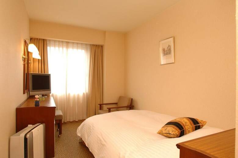 Grand Plaza Nakatsu Hotel