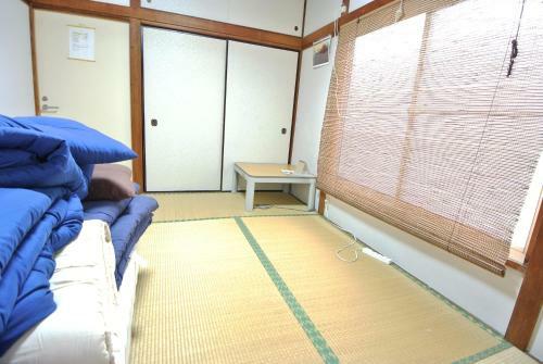 Nishiogi House Manpeirai