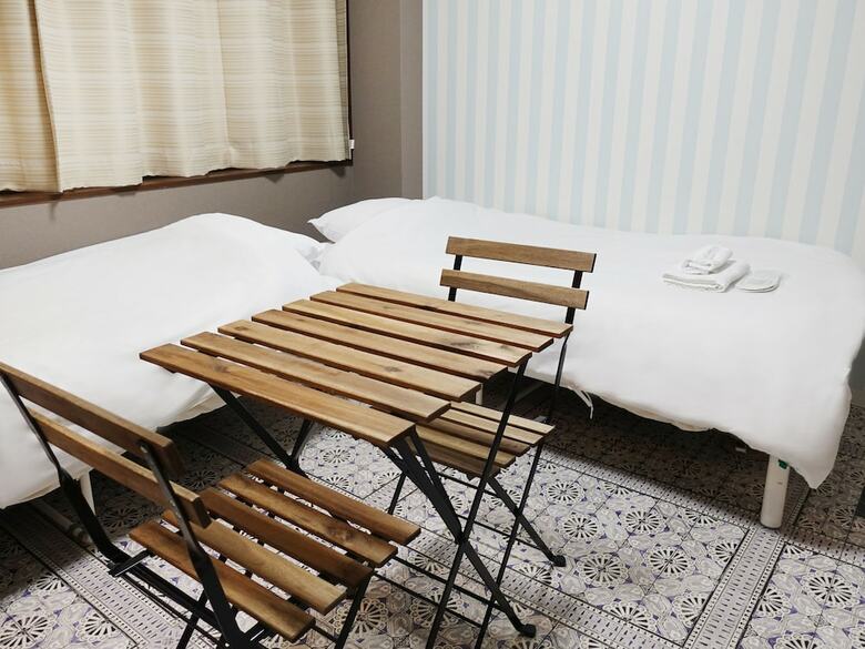 Albergue Briller Universal Japon