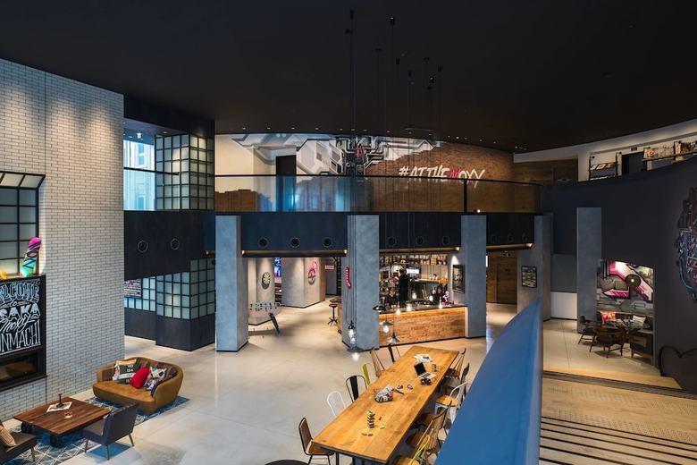 Hotel Moxy Osaka Honmachi By Marriott