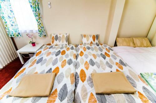 Hostal Kr House