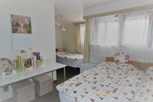 Hostal Osaka Nakayama Guesthouse
